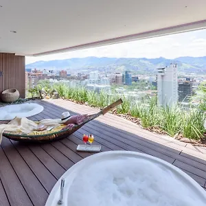 Hotel Diez Categoría Colombia *****